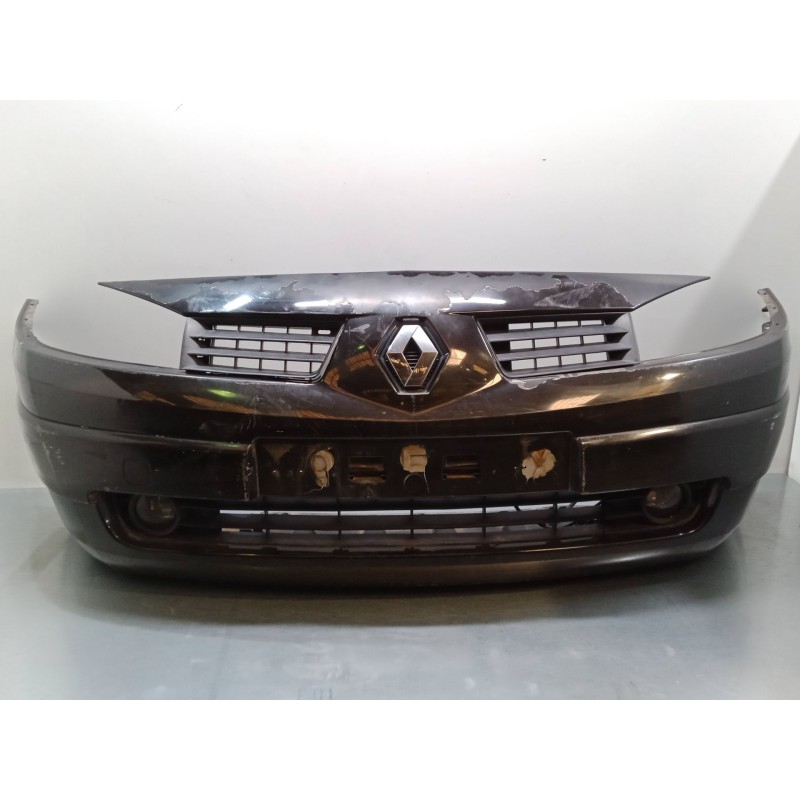 Recambio de paragolpes delantero para renault megane ii (bm0/1_, cm0/1_) 1.4 16v (bm0b, cm0b) referencia OEM IAM   