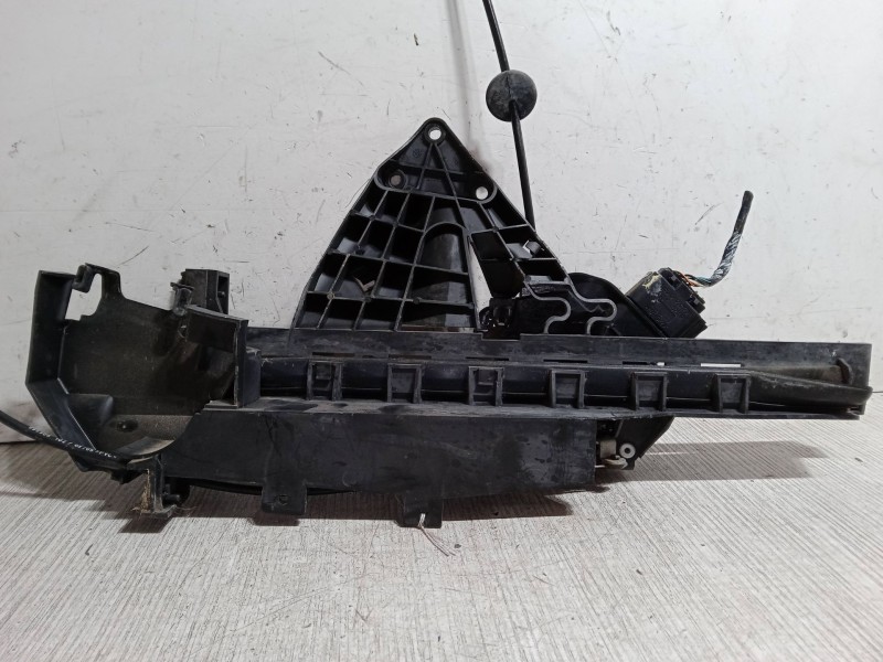 Recambio de cerradura puerta delantera derecha para ford focus c-max (dm2) 1.6 tdci referencia OEM IAM 2400001  