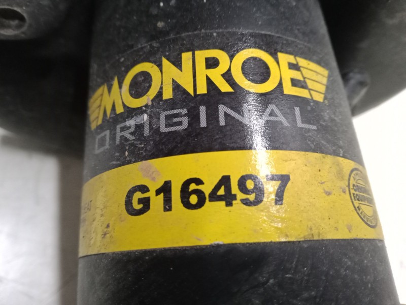 Recambio de amortiguador delantero derecho para volkswagen tiguan (5n_) 2.0 tdi referencia OEM IAM 5N0413031AK  