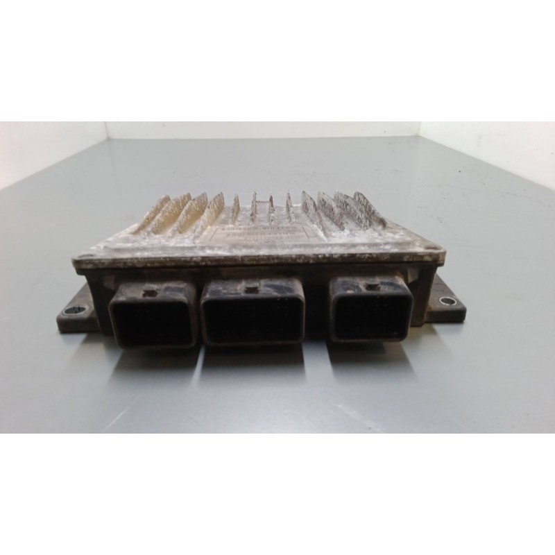 Recambio de centralita motor uce para renault scénic ii (jm0/1_) 1.5 dci (jm02, jm13) referencia OEM IAM 8200334419  
