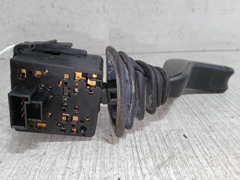 Recambio de mando de intermitencia para opel corsa c (x01) 1.4 twinport (f08, f68) referencia OEM IAM 0918541312268700  