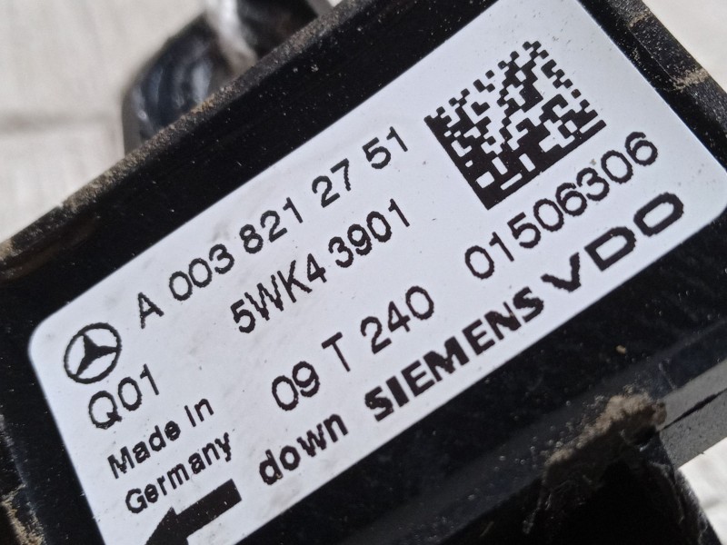 Recambio de sensor de impacto para mercedes-benz clase m (w164) ml 350 cdi 4-matic (164.122) referencia OEM IAM A0038212751  