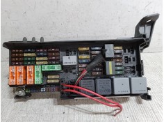 Recambio de caja reles / fusibles para mercedes-benz clase m (w164) ml 350 cdi 4-matic (164.122) referencia OEM IAM A1645451740 