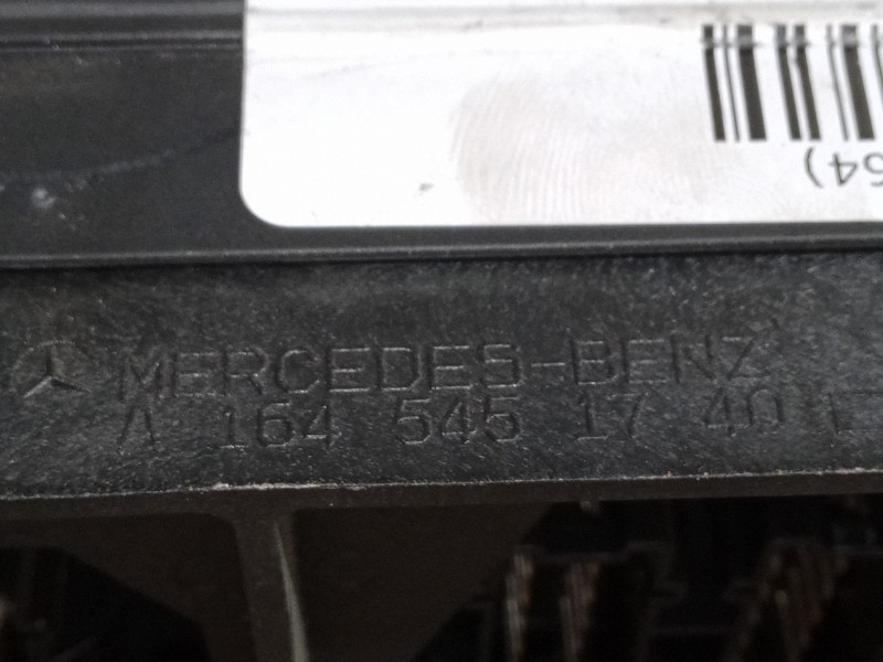 Recambio de caja reles / fusibles para mercedes-benz clase m (w164) ml 350 cdi 4-matic (164.122) referencia OEM IAM A1645451740 