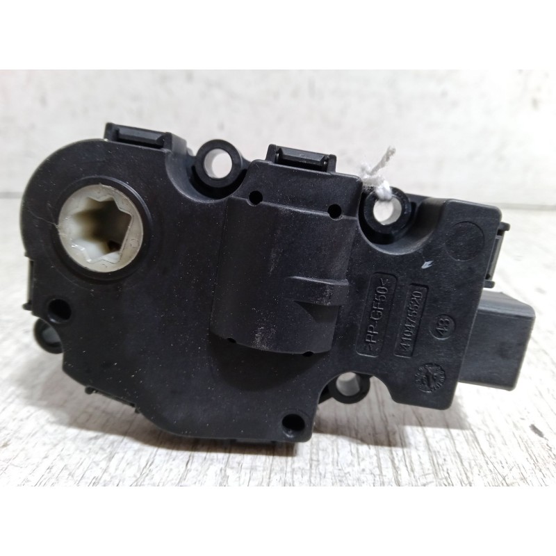 Recambio de motor apertura trampillas climatizador para mercedes-benz clase m (w164) ml 350 cdi 4-matic (164.122) referencia OEM