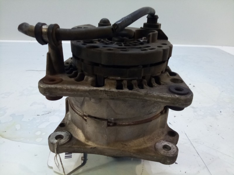 Recambio de alternador para volkswagen polo (9n_, 9a_) 1.4 16v referencia OEM IAM 037903052M   Recambio de alternador para volkswagen polo (9n_, 9a_) 1.4 16v referencia OEM IAM 037903052M