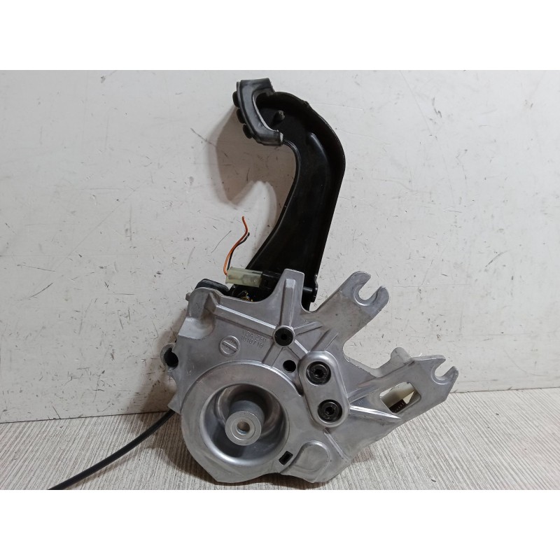 Recambio de pedal freno estacionamiento para mercedes-benz clase m (w164) ml 350 cdi 4-matic (164.122) referencia OEM IAM A16442