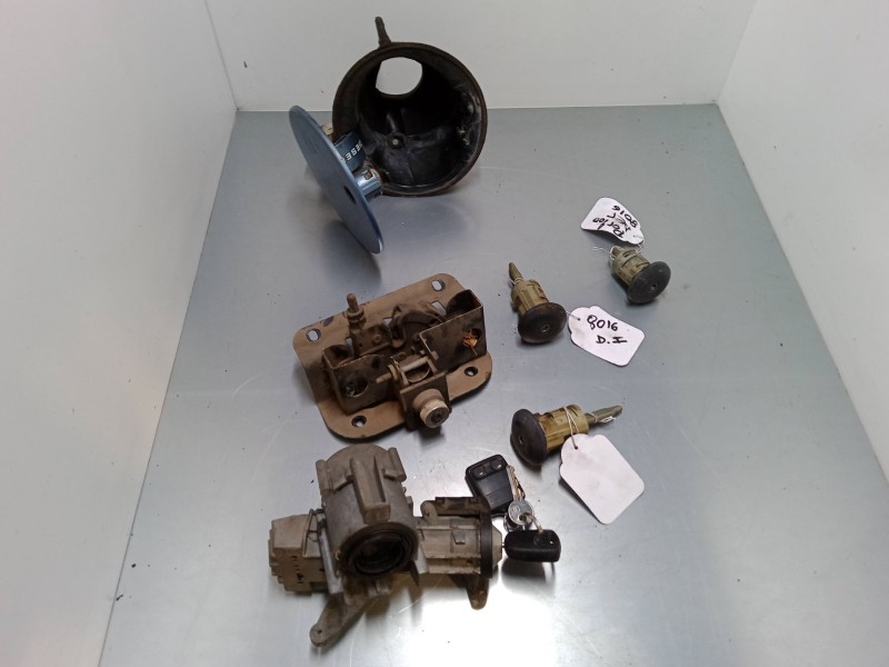 Recambio de juego bombines con llave para ford tourneo connect 1.8 tdci referencia OEM IAM   