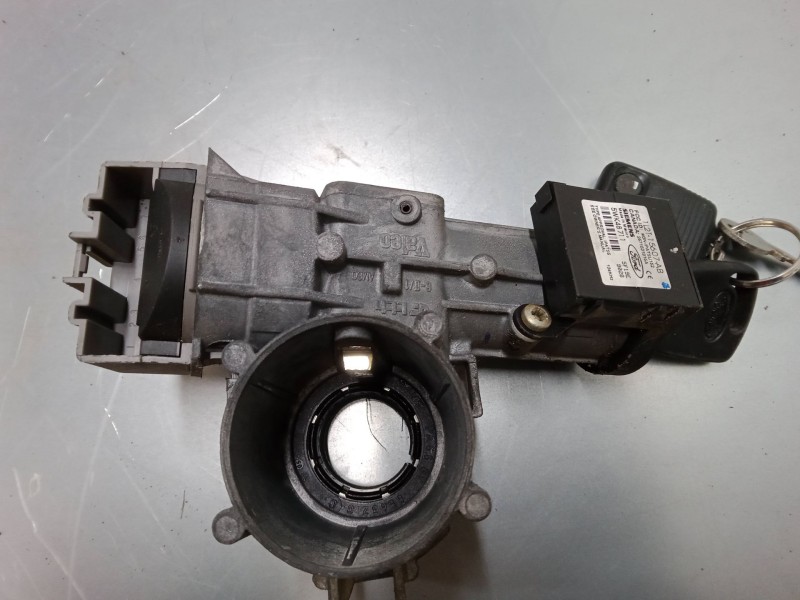 Recambio de juego bombines con llave para ford tourneo connect 1.8 tdci referencia OEM IAM   