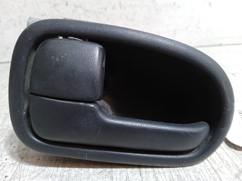 Recambio de maneta interior puerta trasera derecha para mazda 626 v station wagon (gw) 2.0 (gwew) referencia OEM IAM   