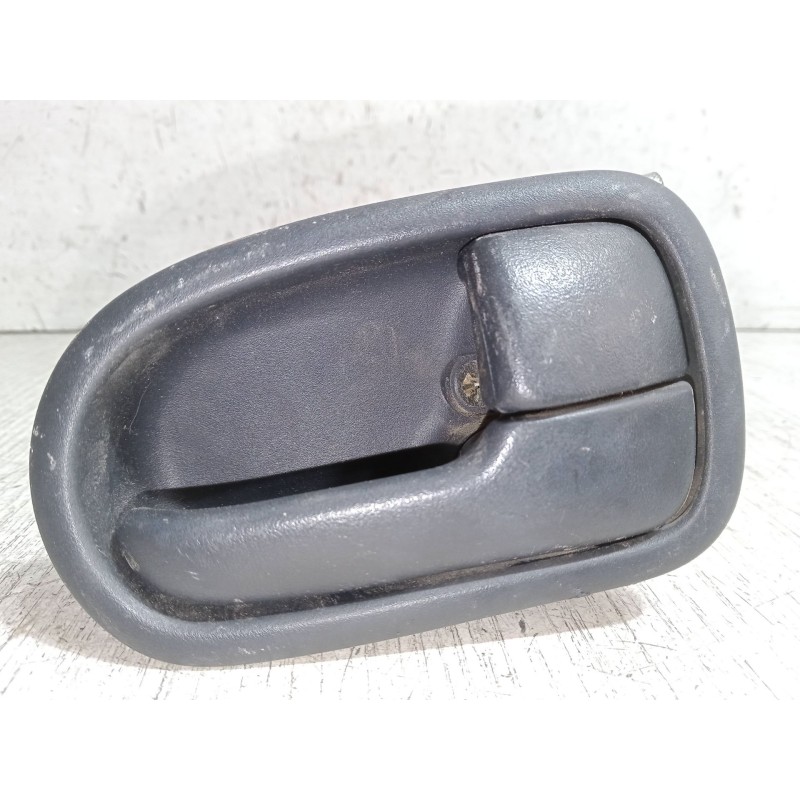 Recambio de maneta interior puerta trasera izquierda para mazda 626 v station wagon (gw) 2.0 (gwew) referencia OEM IAM   