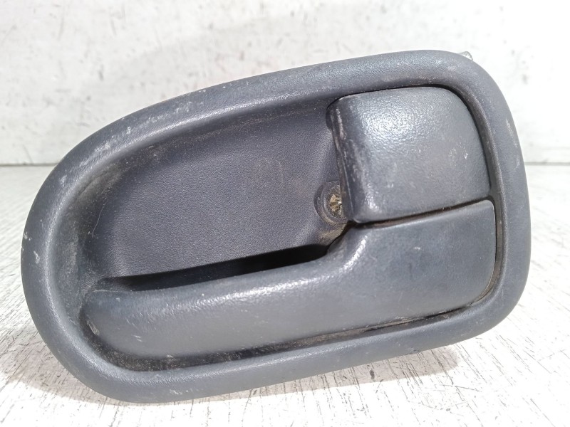 Recambio de maneta interior puerta trasera izquierda para mazda 626 v station wagon (gw) 2.0 (gwew) referencia OEM IAM   