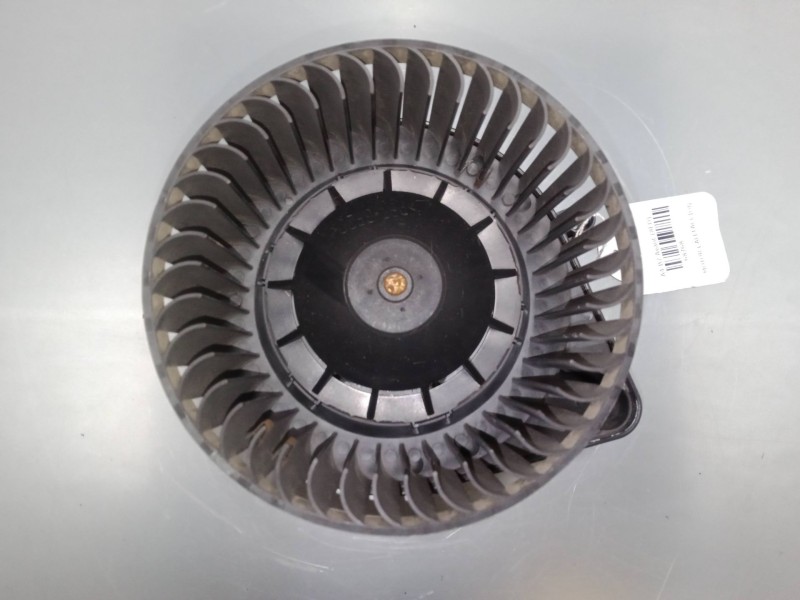 Recambio de motor calefaccion para audi a4 b7 avant (8ed) 2.0 tdi referencia OEM IAM 8E1820021E  