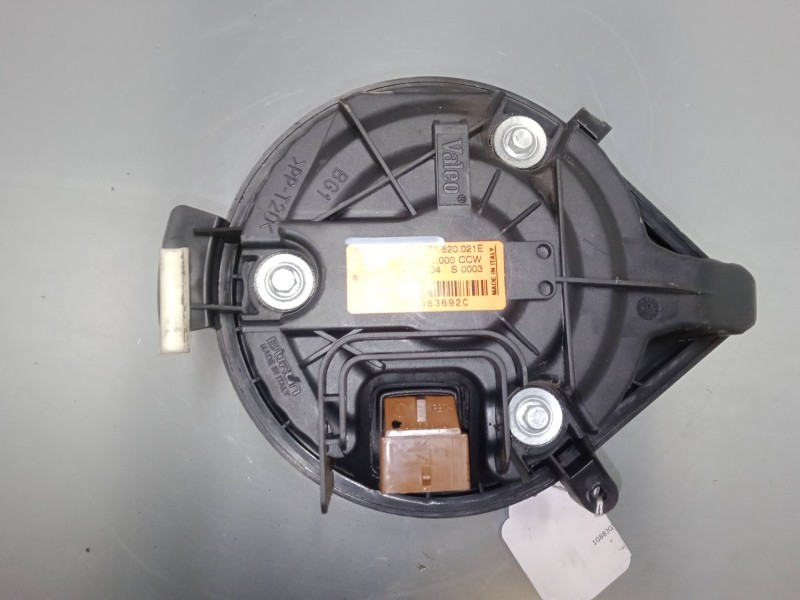 Recambio de motor calefaccion para audi a4 b7 avant (8ed) 2.0 tdi referencia OEM IAM 8E1820021E  