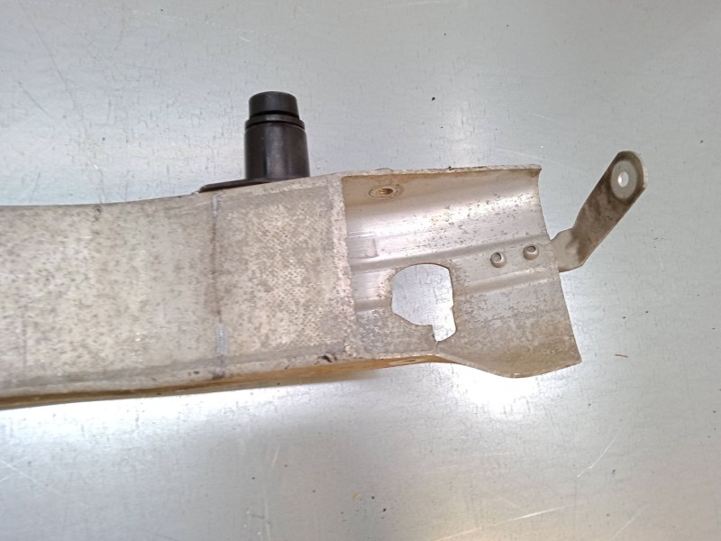 Recambio de refuerzo paragolpes delantero para audi a4 b7 avant (8ed) 2.0 tdi referencia OEM IAM   