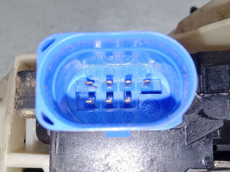 Recambio de cerradura puerta trasera izquierda para volkswagen golf v (1k1) 1.6 referencia OEM IAM   