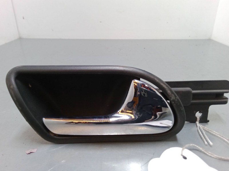 Recambio de maneta interior trasera derecha para volkswagen golf v (1k1) 1.6 referencia OEM IAM 3B0837205F3FZ  