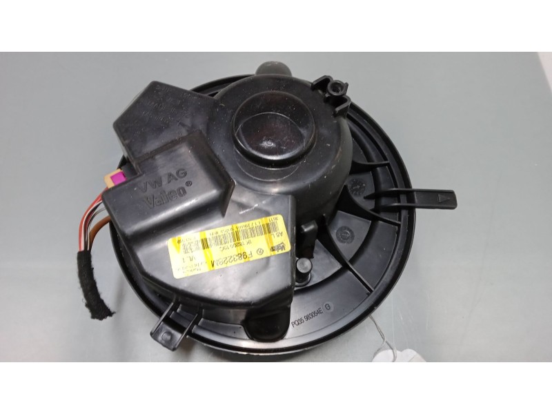 Recambio de ventilador calefaccion para volkswagen golf v (1k1) 1.6 referencia OEM IAM 1K1820015C  