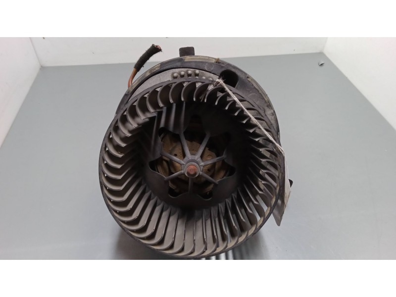 Recambio de ventilador calefaccion para volkswagen golf v (1k1) 1.6 referencia OEM IAM 1K1820015C  