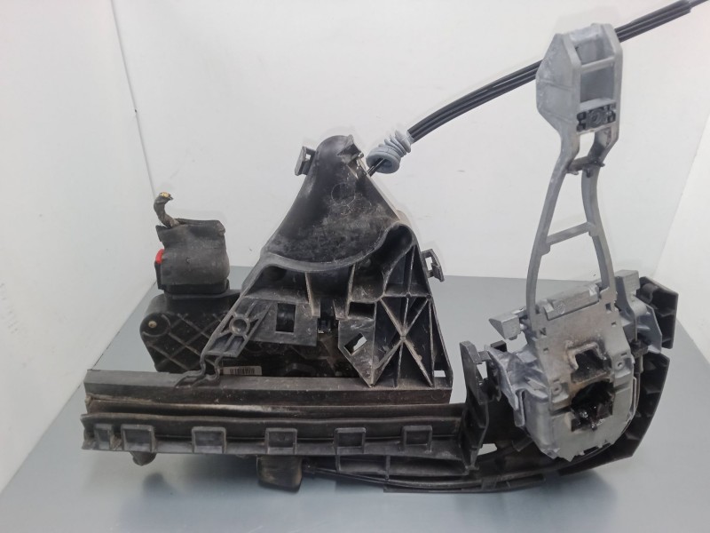 Recambio de cerradura puerta delantera izquierda para volvo v50 (545) 2.0 d referencia OEM IAM 30753658  