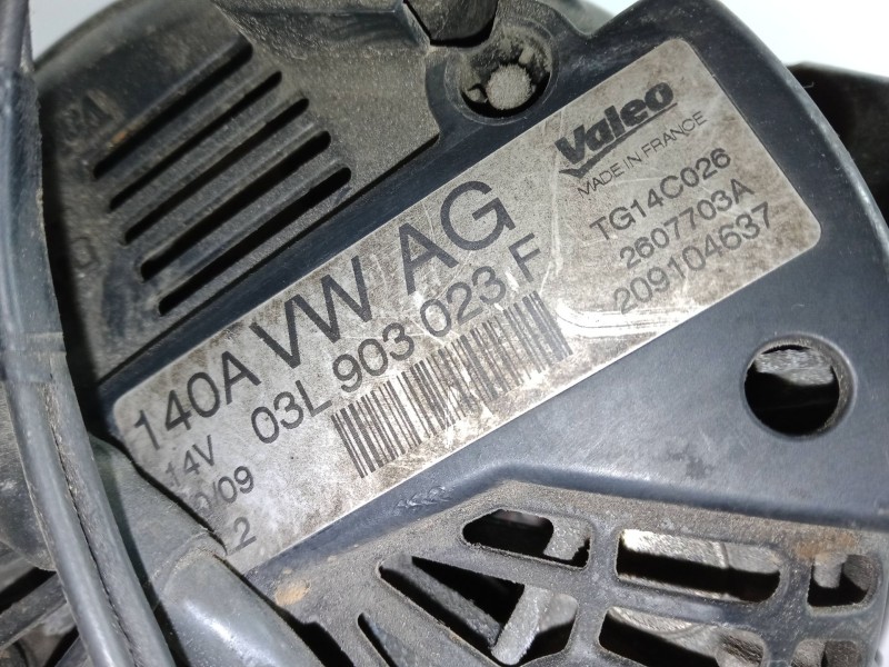 Recambio de alternador para volkswagen golf vi (5k1) 2.0 tdi referencia OEM IAM 03L903023F 2607703A TG14C026