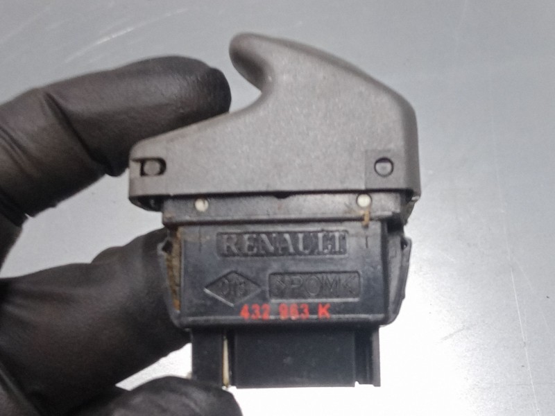 Recambio de mando elevalunas delantero derecho para renault scénic i monospace (ja0/1_, fa0_) 1.6 (ja00, ja16, ja15, ja19, ja1v, Recambio de mando elevalunas delantero derecho para renault scénic i monospace (ja0/1_, fa0_) 1.6 (ja00, ja16, ja15, ja19, ja1v,