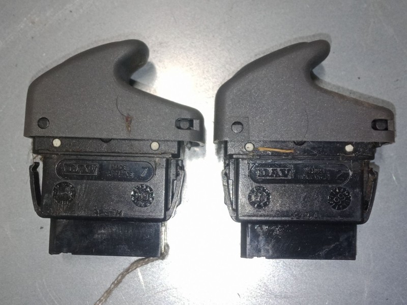 Recambio de mando elevalunas delantero izquierdo para renault scénic i monospace (ja0/1_, fa0_) 1.6 (ja00, ja16, ja15, ja19, ja1 Recambio de mando elevalunas delantero izquierdo para renault scénic i monospace (ja0/1_, fa0_) 1.6 (ja00, ja16, ja15, ja19, ja1