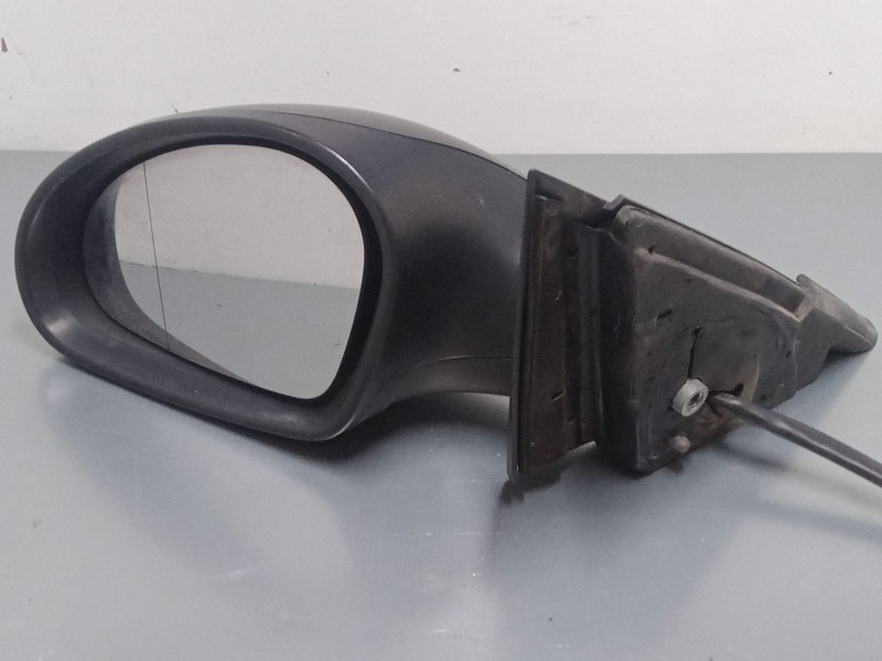 Recambio de retrovisor izquierdo para seat ibiza iii (6l1) 1.4 16v referencia OEM IAM   