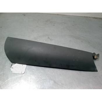 Embellecedor exterior derecho pilar c 