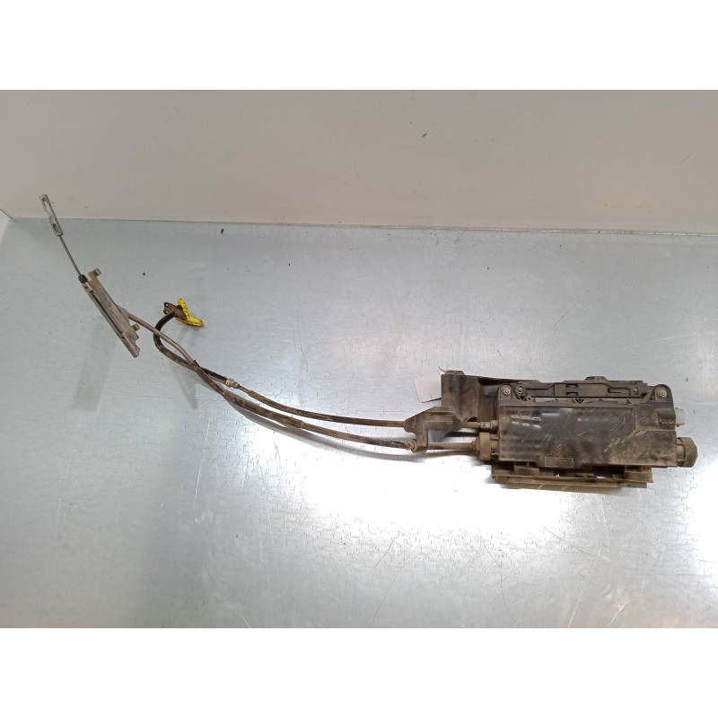 Recambio de freno de mano electrico para renault scénic ii (jm0/1_) 1.6 16v (jm1r) referencia OEM IAM 8200450860A  