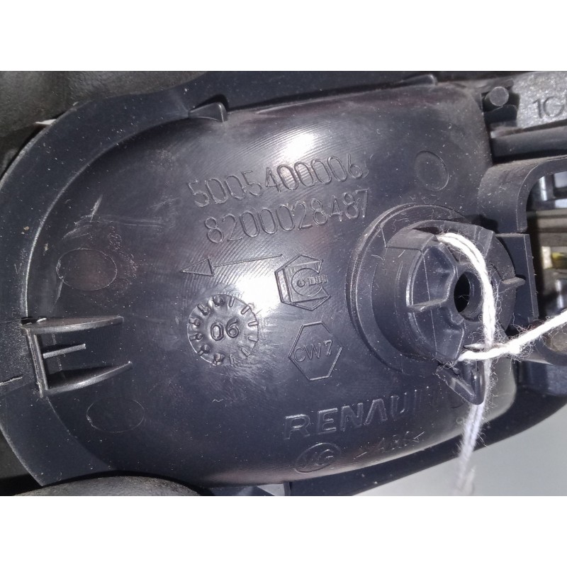 Recambio de maneta interior puerta delantera izquierda para renault scénic ii (jm0/1_) 1.6 16v (jm1r) referencia OEM IAM   