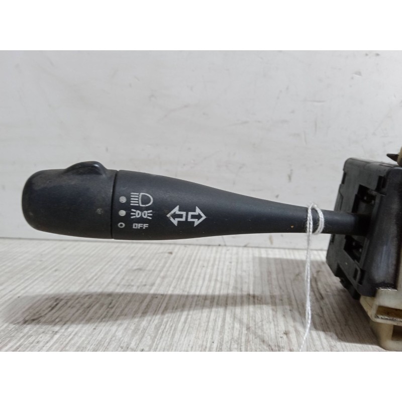 Recambio de mando luces para nissan vanette cargo furgoneta (hc 23) 2.3 d referencia OEM IAM s/r  