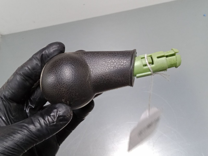 Recambio de pomo palanca cambio para seat ibiza iii (6l1) 1.4 16v referencia OEM IAM   