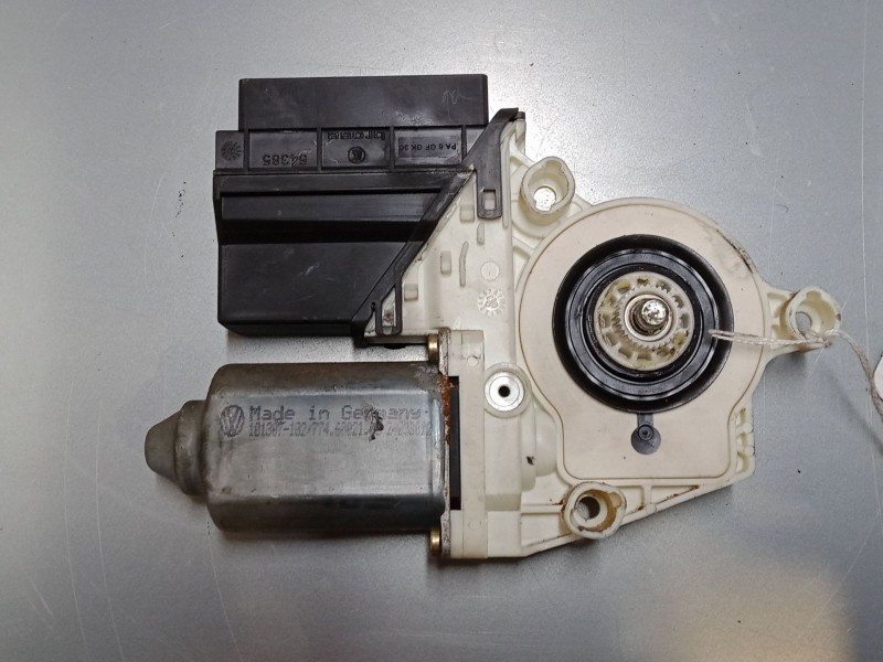 Recambio de motor elevaluna delantero izquierdo para seat ibiza iii (6l1) 1.4 16v referencia OEM IAM 6Q0959802A  