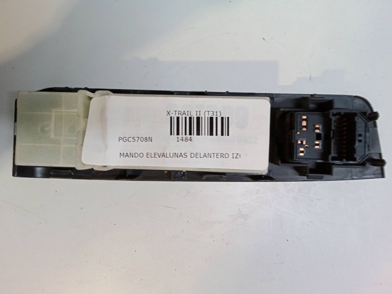 Recambio de mando elevalunas delantero izquierdo para nissan x-trail ii (t31) 2.0 dci 4x4 referencia OEM IAM   