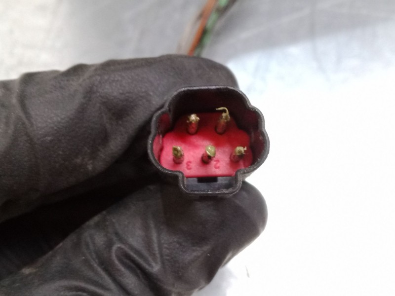 Recambio de retrovisor electrico izquierdo para ford focus i turnier (dnw) 1.8 turbo di / tddi referencia OEM IAM    Recambio de retrovisor electrico izquierdo para ford focus i turnier (dnw) 1.8 turbo di / tddi referencia OEM IAM