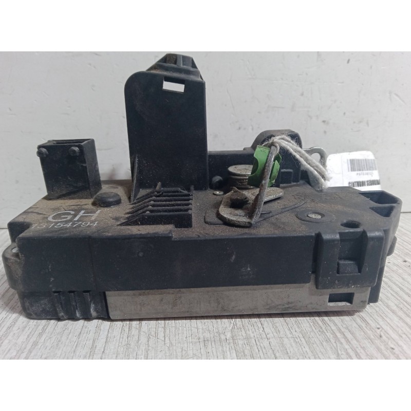 Recambio de cerradura puerta trasera derecha para opel meriva a monospace (x03) 1.4 16v twinport (e75) referencia OEM IAM   