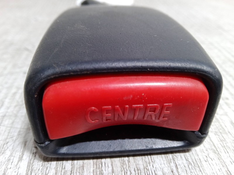 Recambio de anclaje cinturon trasero izquierdo para nissan micra ii (k11) 1.0 i 16v referencia OEM IAM   