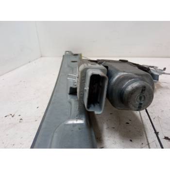 ELEVALUNAS ELECTRICO IZQUIERDO 3P 