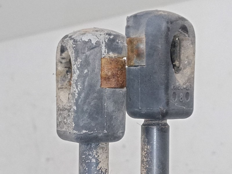 Recambio de amortiguadores malet/porton para renault scénic ii (jm0/1_) 1.5 dci (jm02, jm13) referencia OEM IAM    Recambio de amortiguadores malet/porton para renault scénic ii (jm0/1_) 1.5 dci (jm02, jm13) referencia OEM IAM