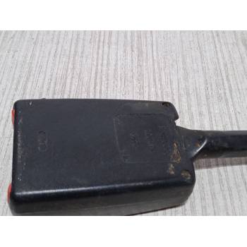 ANCLAJE CINTURON DELANTERO DERECHO 