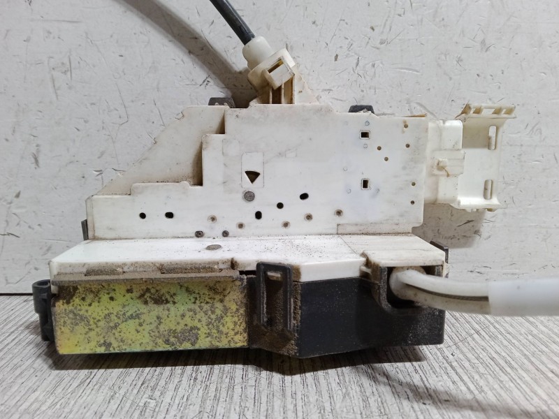 Recambio de cerradura puerta delantera derecha para citroën c4 coupé (la_) 1.6 hdi referencia OEM IAM    Recambio de cerradura puerta delantera derecha para citroën c4 coupé (la_) 1.6 hdi referencia OEM IAM