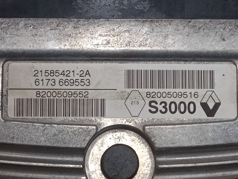 Recambio de centralita motor uce para renault scénic ii (jm0/1_) 1.6 16v (jm1r) referencia OEM IAM 8200509552   Recambio de centralita motor uce para renault scénic ii (jm0/1_) 1.6 16v (jm1r) referencia OEM IAM 8200509552