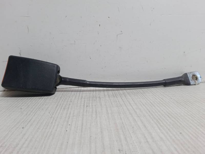 ANCLAJE CINTURON DELANTERO IZQUIERDO 