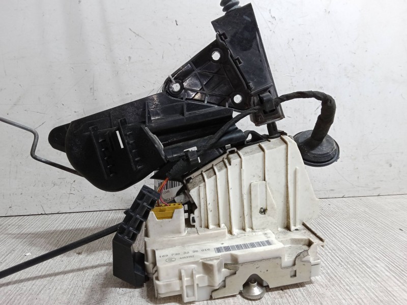 Recambio de cerradura puerta trasera derecha para mercedes-benz clase m (w164) ml 350 cdi 4-matic (164.122) referencia OEM IAM 1