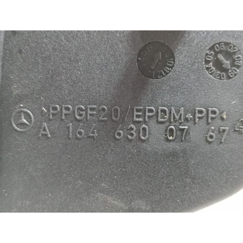 Recambio de tapa exterior combustible para mercedes-benz clase m (w164) ml 350 cdi 4-matic (164.122) referencia OEM IAM A1646300