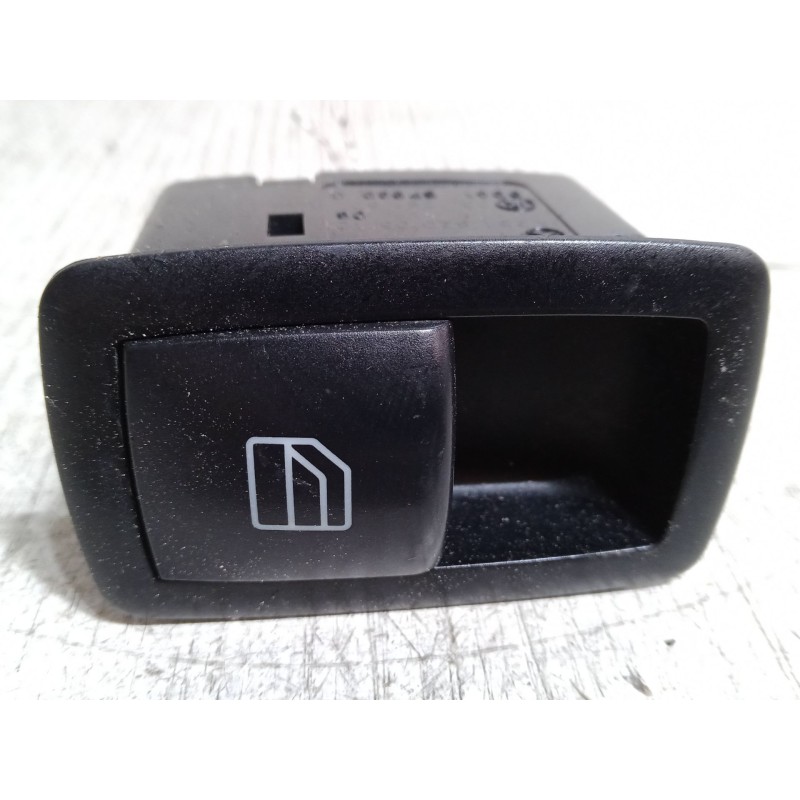 Recambio de mando elevalunas delantero derecho para mercedes-benz clase m (w164) ml 350 cdi 4-matic (164.122) referencia OEM IAM