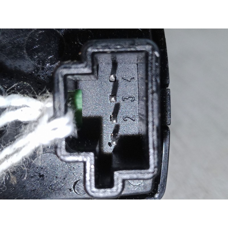 Recambio de mando elevalunas delantero derecho para mercedes-benz clase m (w164) ml 350 cdi 4-matic (164.122) referencia OEM IAM