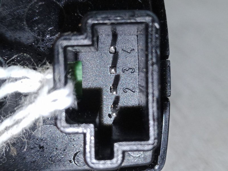 Recambio de mando elevalunas delantero derecho para mercedes-benz clase m (w164) ml 350 cdi 4-matic (164.122) referencia OEM IAM