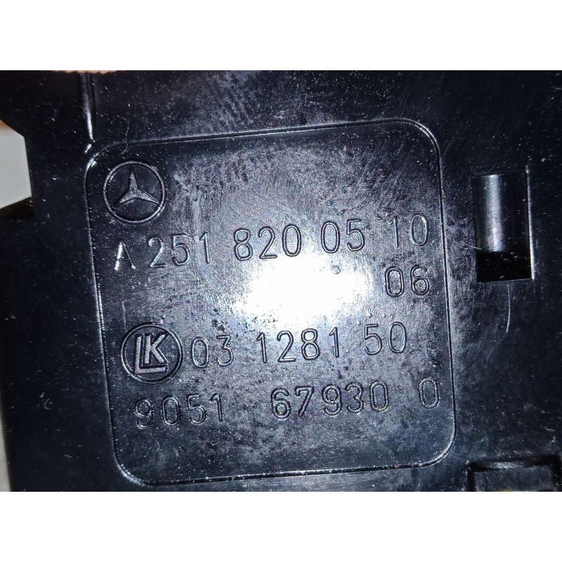 Recambio de mando elevalunas delantero derecho para mercedes-benz clase m (w164) ml 350 cdi 4-matic (164.122) referencia OEM IAM